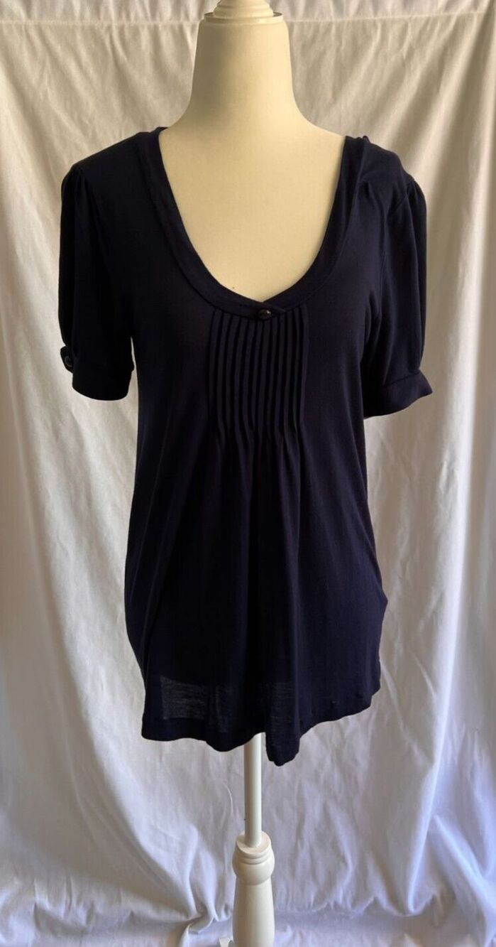 Joe's navy blue pleated t-shirt blouse medium